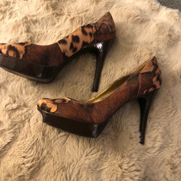 Leopard print Guess High Heels - Picture 3 of 3